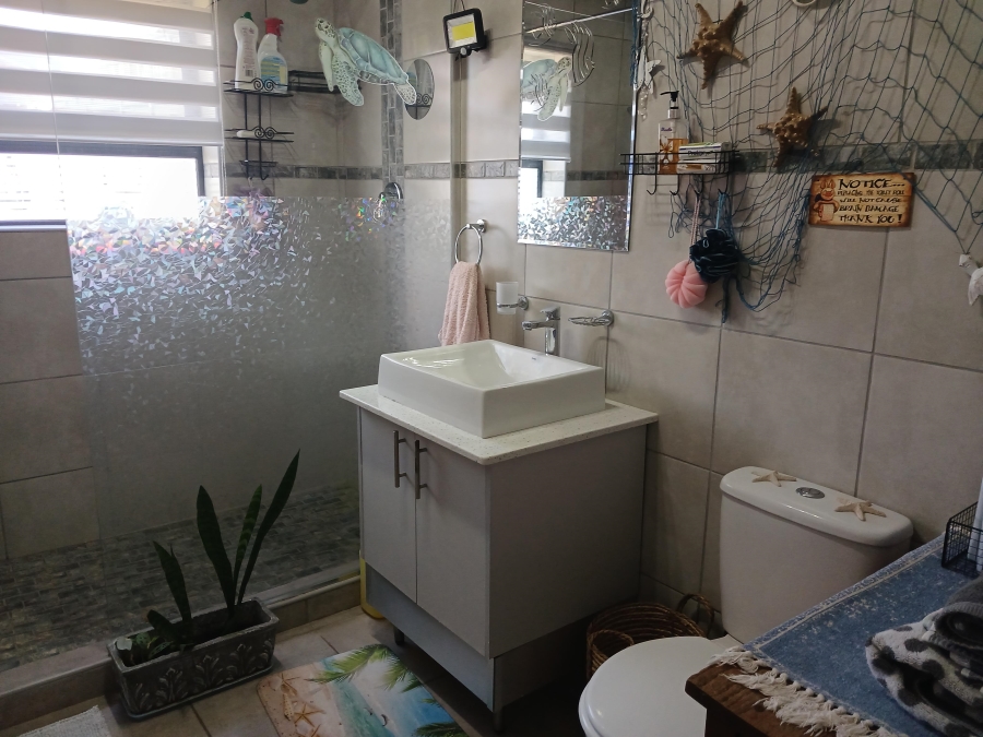 4 Bedroom Property for Sale in Dana Bay Western Cape